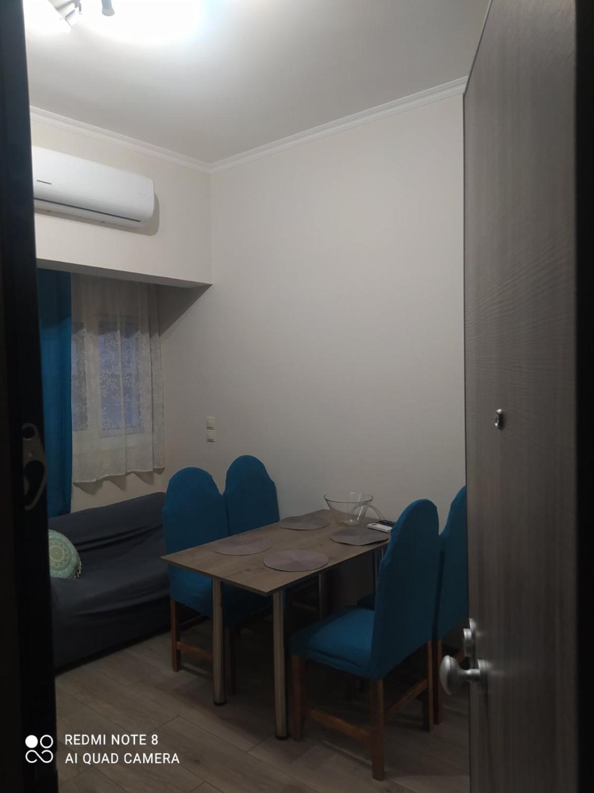 Ferienwohnung Λουτράκι Κέντρο Zimmer foto